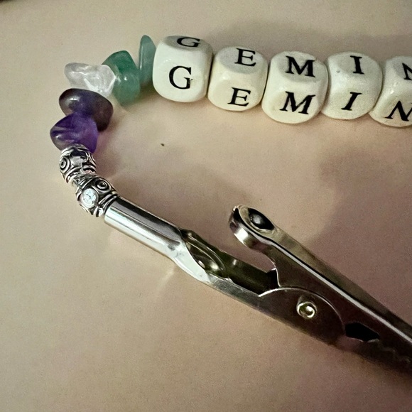 GEMINI Smoker’s Helper Roach Clip with Wooden Beads and Green & Purple Gemstones - Picture 7 of 16